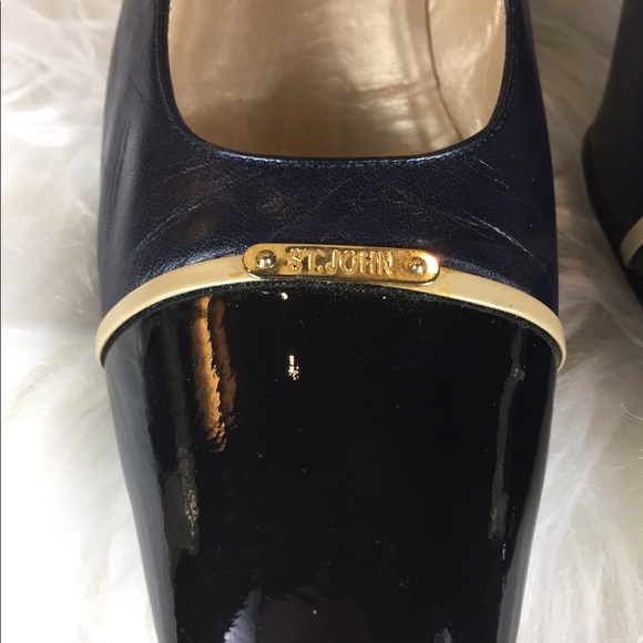 ST JOHN 🎉HP🎉Made in 🇮🇹 Classic Two Toned Heel - Picture 4 of 8